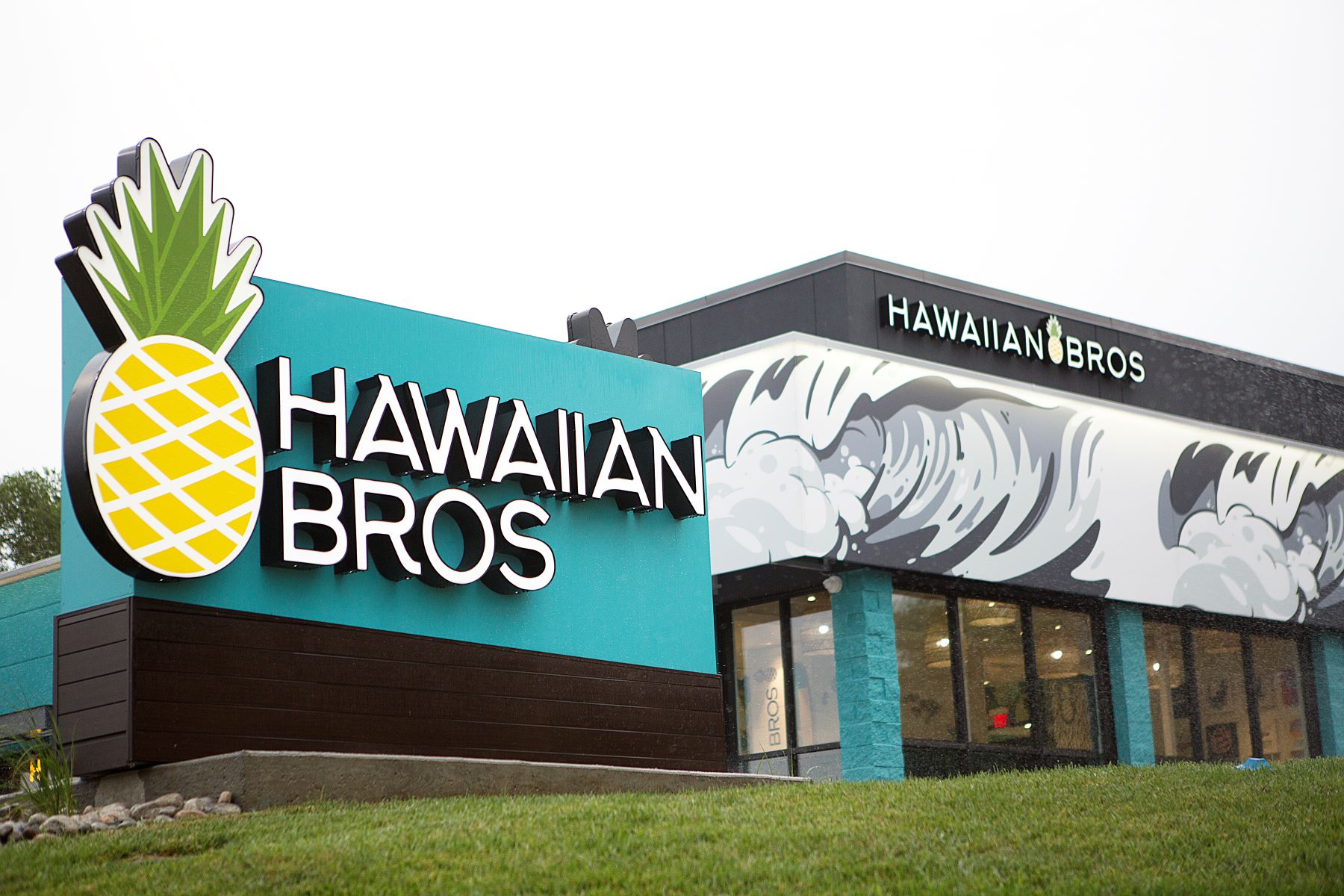 Secure Net Lease Facilitates All-Cash Hawaiian Bros Sale in North Texas